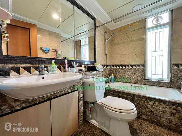 Clear Water Bay - Hillview Court 06