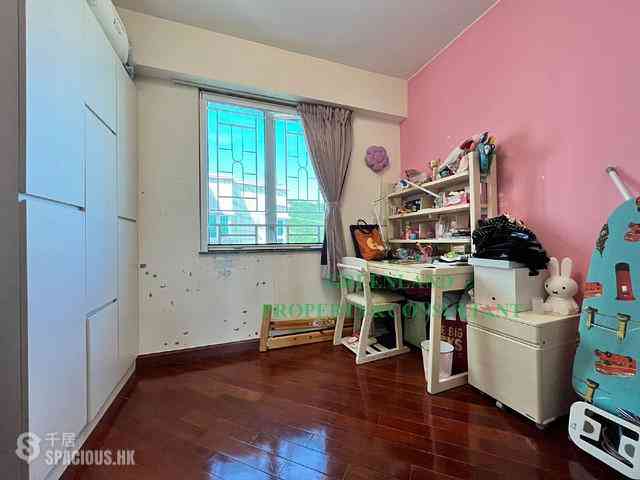 Clear Water Bay - Hillview Court 09
