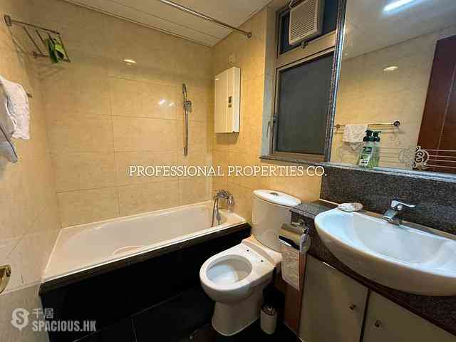 Sheung Wan - Kam Ho Mansion 03