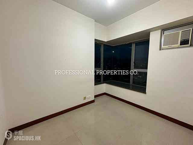Sheung Wan - Kam Ho Mansion 05