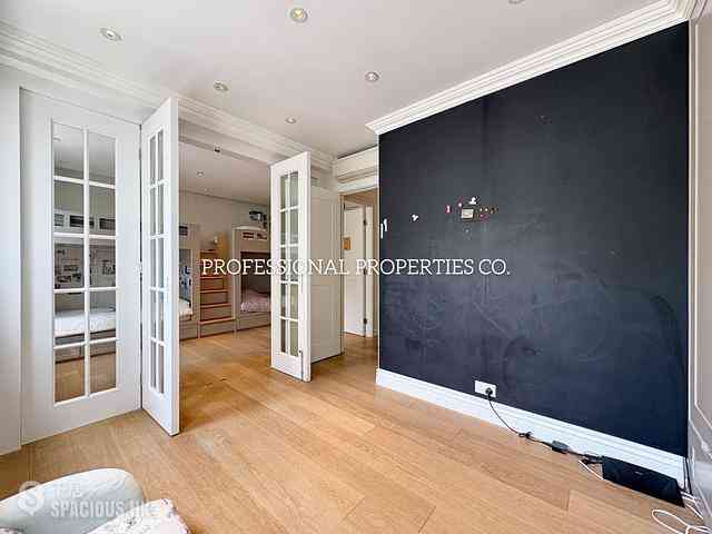 Stubbs Road - Evergreen Villa 24