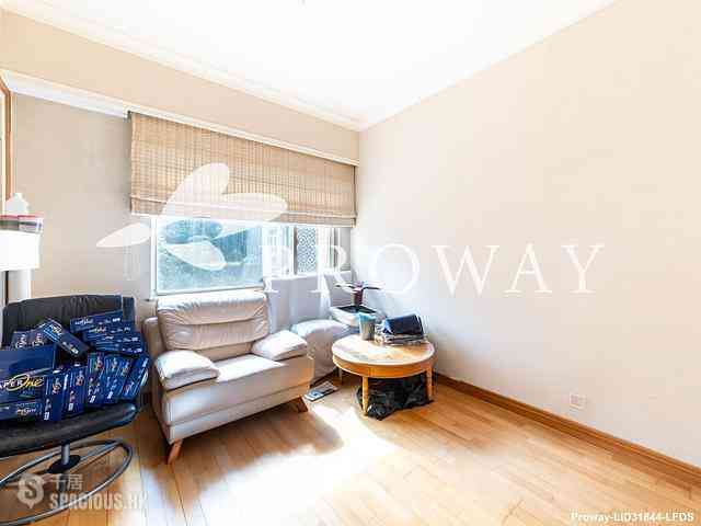 Mid Levels West - Piccadilly Mansion 09