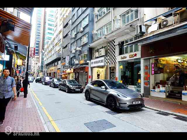 Sheung Wan - 113-115, Wing Lok Street 26