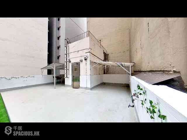 Sheung Wan - 113-115, Wing Lok Street 31