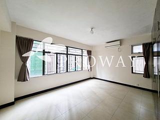 Mid Levels Central - Right Mansion 05