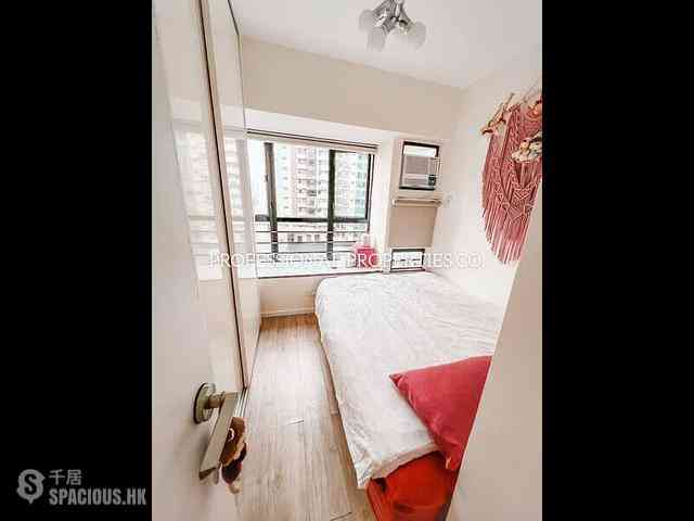 Happy Valley - The Valley View 07