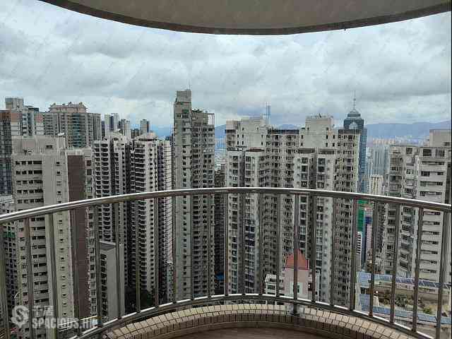 Mid Levels Central - Pearl Gardens Block EF 05