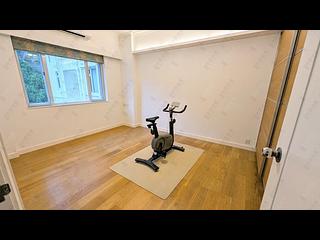 Mid Levels Central - Pearl Gardens Block EF 10