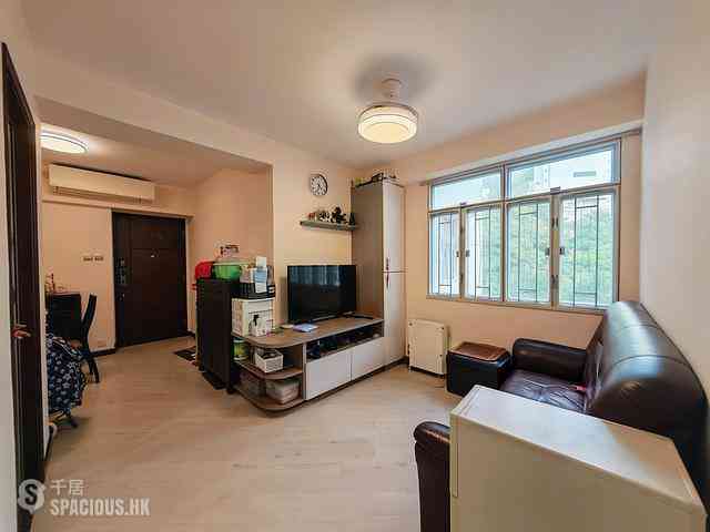 Kennedy Town - Pearl Court Block B 01