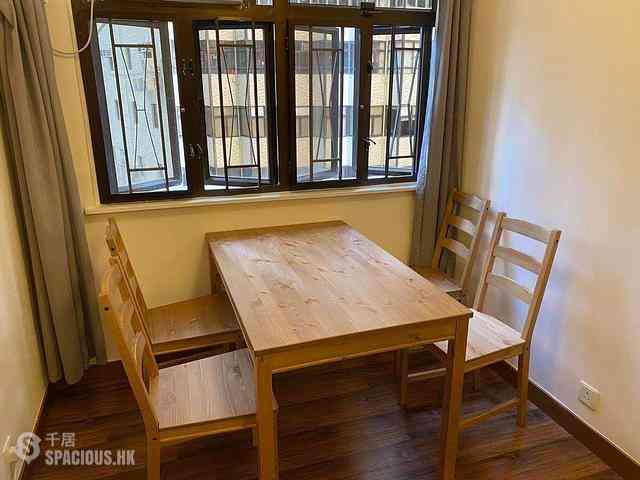 Sheung Wan - Mandarin Building (J Plus) 03