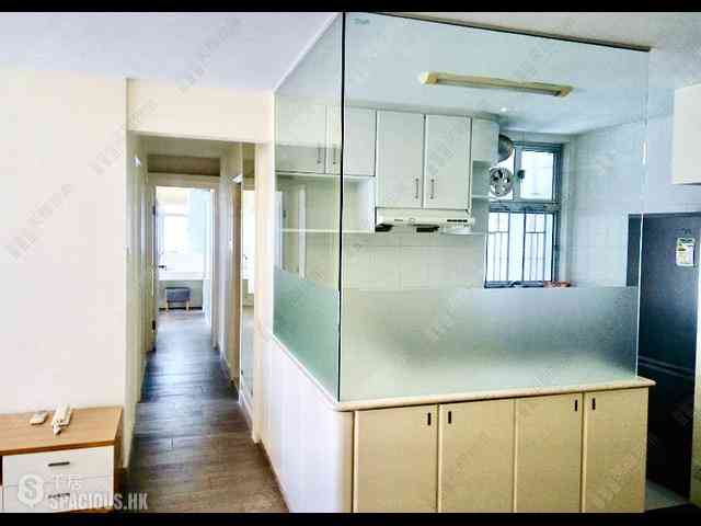 Tai Koo Shing - Tai Koo Shing Sing Fai Terrace Ngan Sing Mansion 06