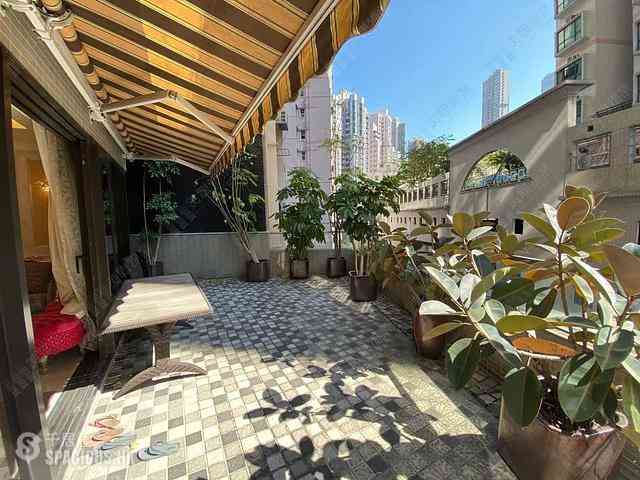 Sai Ying Pun - The Babington 01