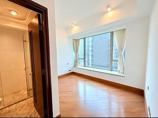 Mid Levels West - Cluny Park 10