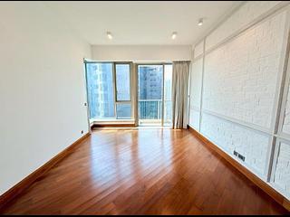 Mid Levels West - Cluny Park 18