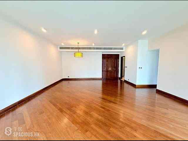 Mid Levels West - Cluny Park 20
