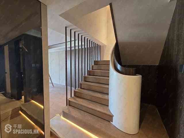 The Peak - Mountain View Block 27, Plantation Road 04