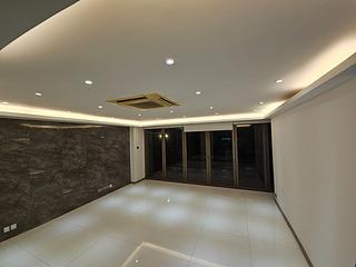 Happy Valley - 8, Shan Kwong Road 14