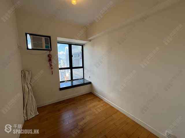 Mid Levels Central - Vantage Park 02