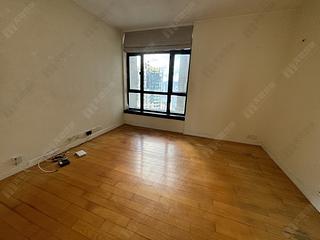 Mid Levels Central - Vantage Park 11