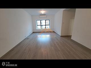 Mid Levels Central - Blessings Garden 02