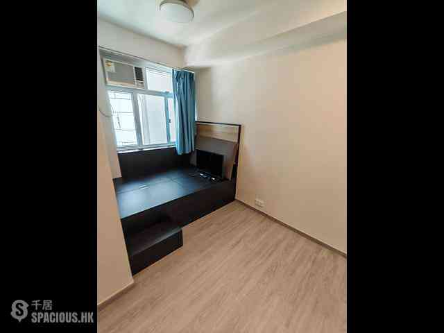 Causeway Bay - Lee Fat Building 01
