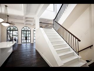 Sai Ying Pun - 35, Bonham Road 09