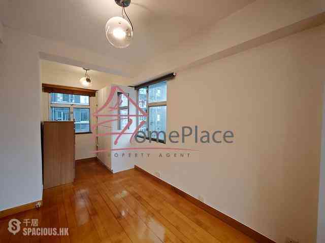 Soho - King Ho Building 05