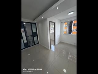 Kennedy Town - Han Yu Building 04