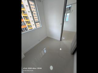 Kennedy Town - Han Yu Building 06
