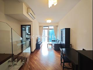 Wan Chai - The Avenue Phase 2 02