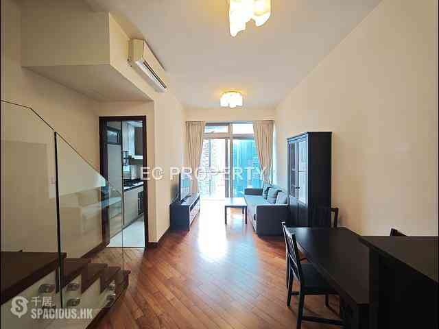 Wan Chai - The Avenue Phase 2 02