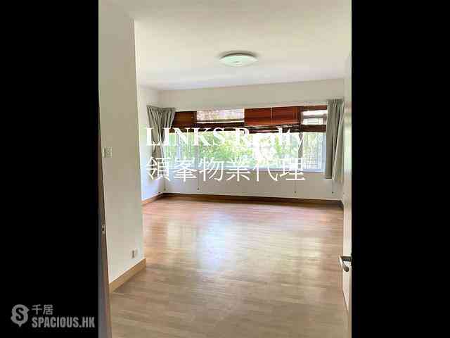 Mid Levels Central - Brewin Court 02
