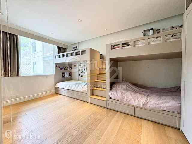 Stubbs Road - Evergreen Villa 11