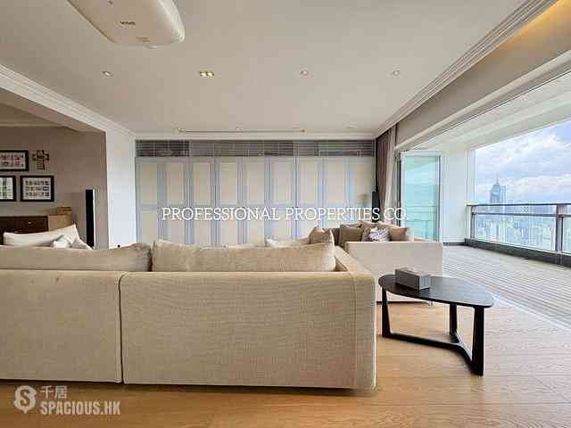 Stubbs Road - Evergreen Villa 06