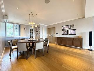 Stubbs Road - Evergreen Villa 11