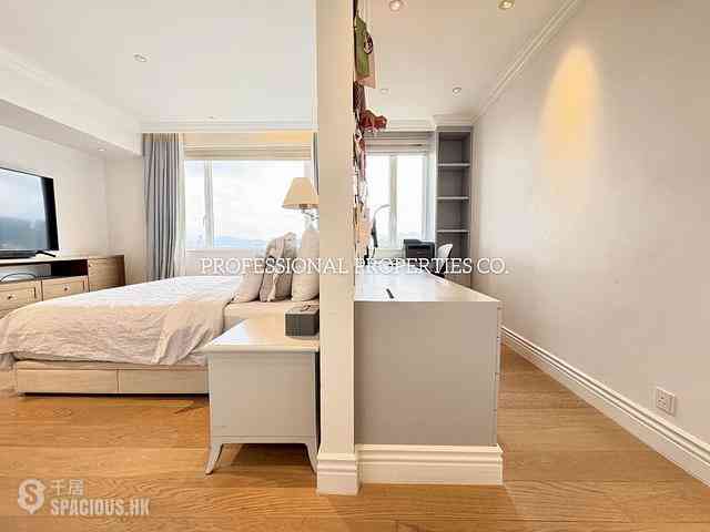 Stubbs Road - Evergreen Villa 14