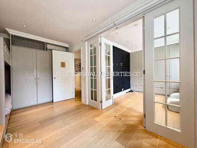 Stubbs Road - Evergreen Villa 18