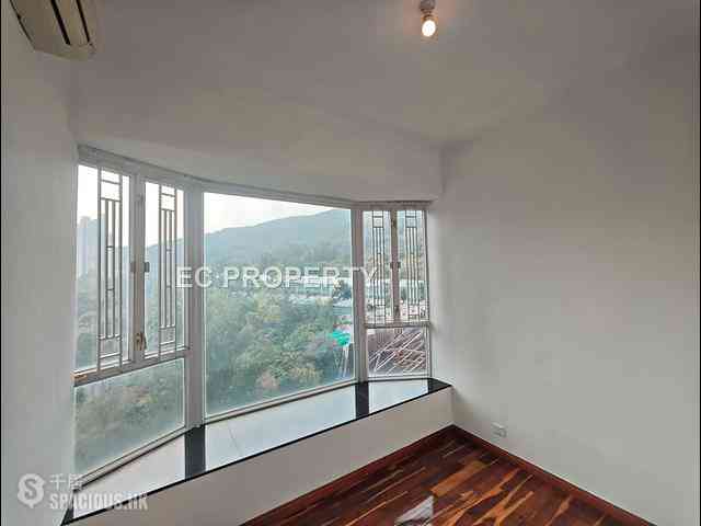Yau Kom Tau - One Kowloon Peak 11
