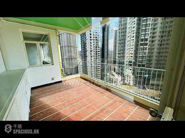 Mid Levels Central - Panorama 18