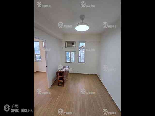 Tai Po - Tai Po Centre Phase 2 Block 5 03