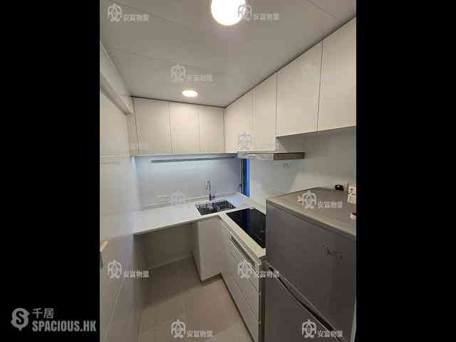 Tai Po - Tai Po Centre Phase 2 Block 5 05