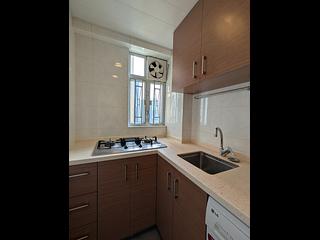 Causeway Bay - Elizabeth House Block B 09