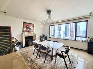 Mid Levels Central - Chung Tak Mansion 03