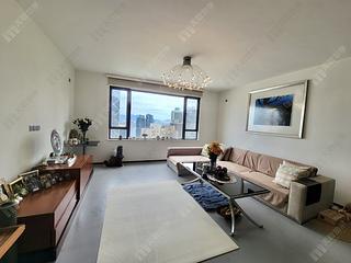 Mid Levels Central - Chung Tak Mansion 02