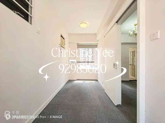 Happy Valley - Cheerful Court 05