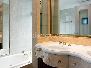 Mid Levels Central - Regence Royale 04