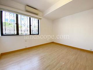 Chung Hom Kok - 19-25, Horizon Drive 06
