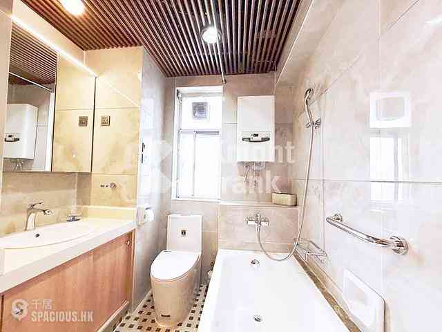 Leighton Hill - Rose Court 14