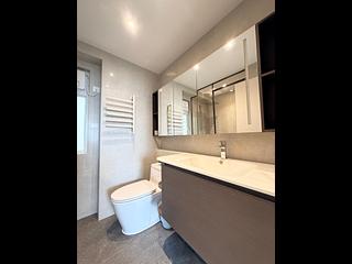 Mid Levels West - Realty Gardens 15