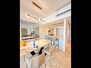 Mid Levels West - Realty Gardens 03